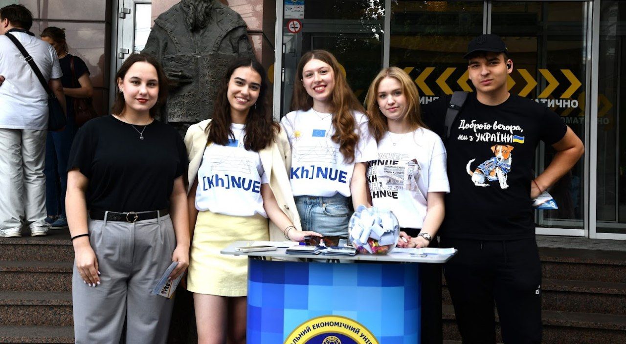 Друга частина OPEN DAY у ХНЕУ ім. С. Кузнеця: яскраві емоції, цікаві майстер-класи та тепле спілкування