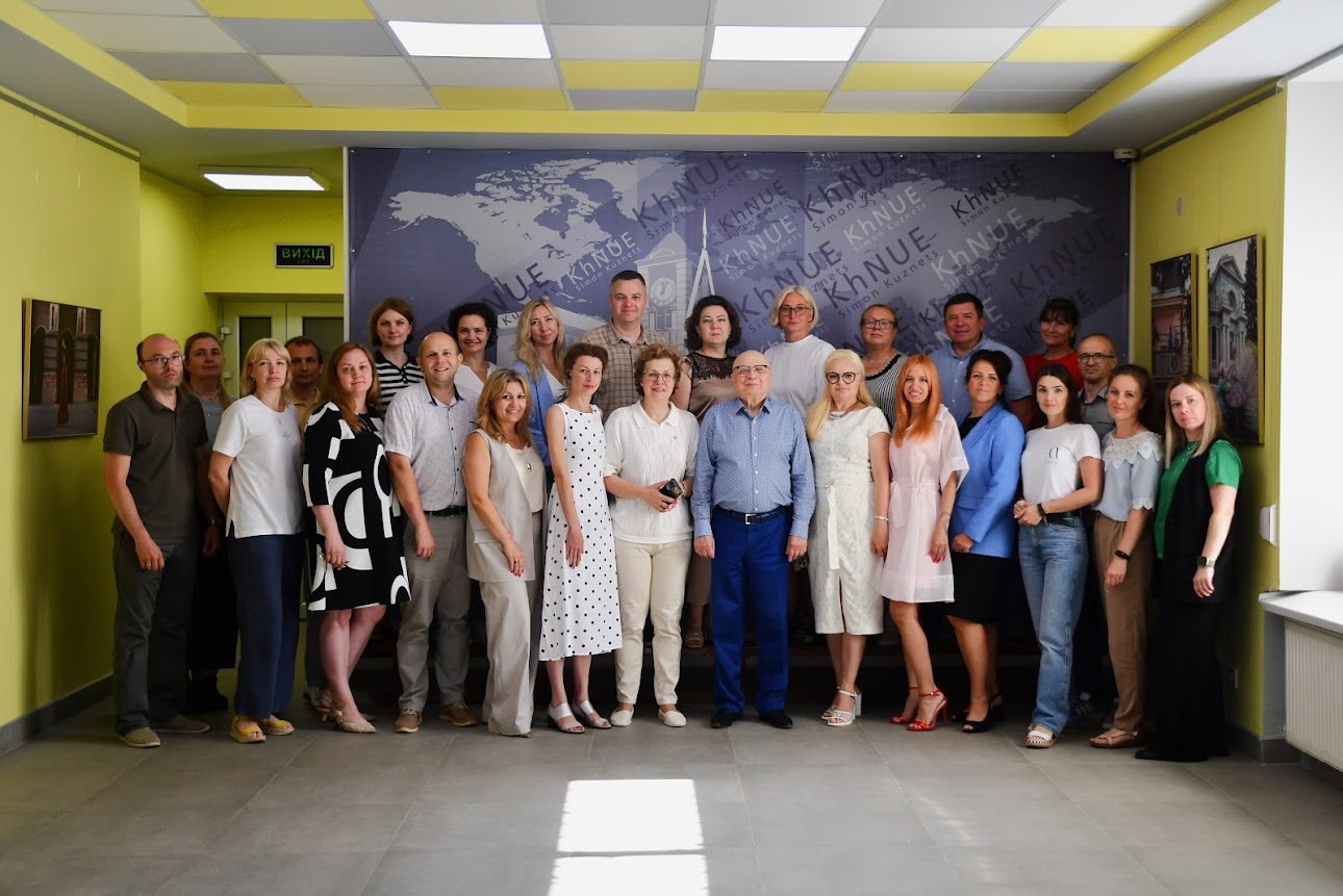 ХНЕУ ім. С. Кузнеця визначив стратегічні орієнтири під час сесії за участі Світлани Калашнікової в межах проєкту Світового банку